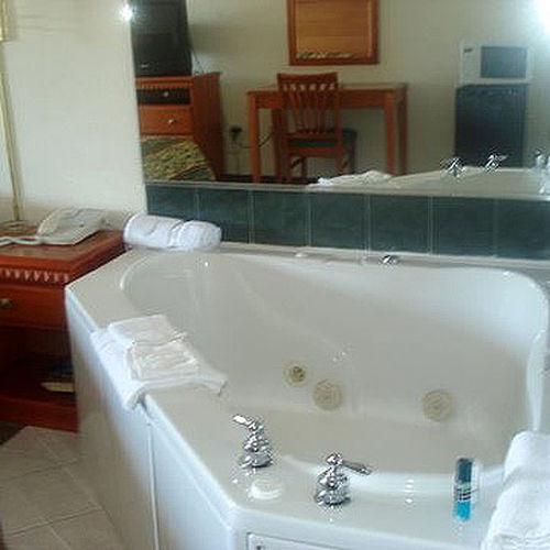 Royal Inn & Suites Douglasville Quarto foto